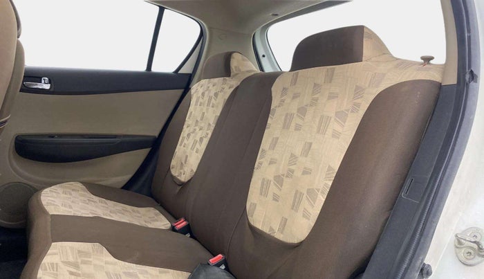 2014 Hyundai i20 MAGNA (O) 1.2, Petrol, Manual, 44,267 km, Right Side Rear Door Cabin