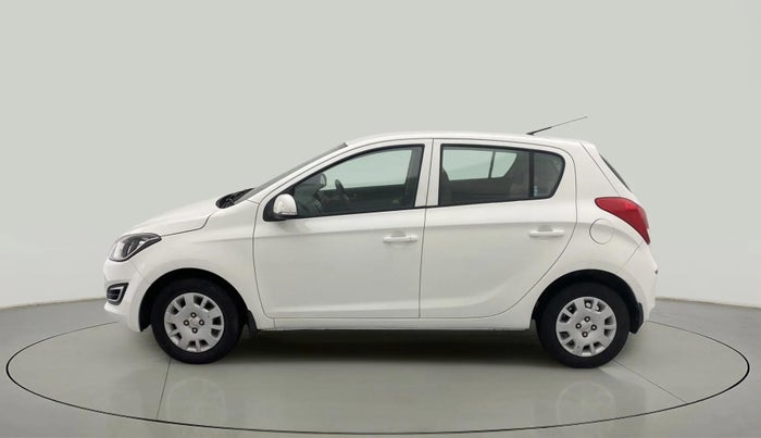 2014 Hyundai i20 MAGNA (O) 1.2, Petrol, Manual, 44,267 km, Left Side