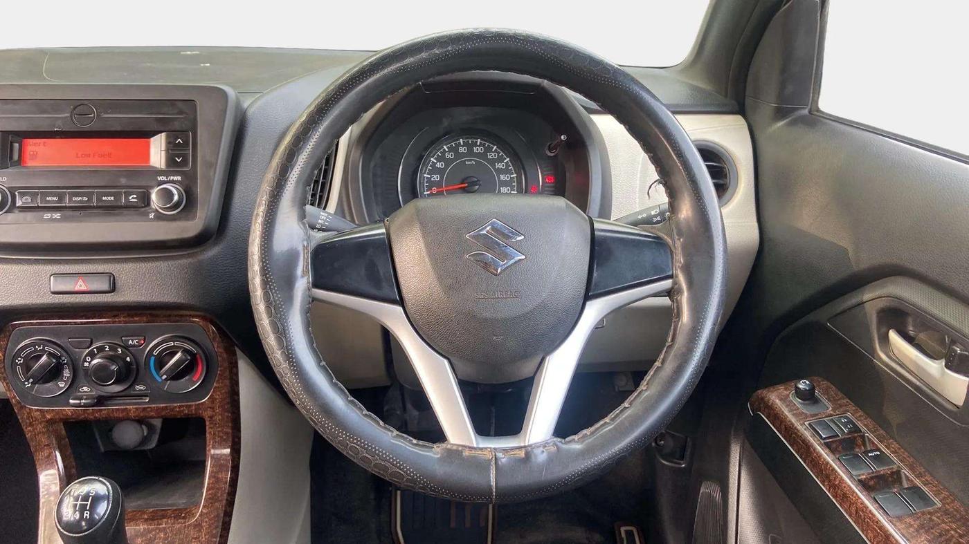 2019 Maruti New Wagon-R VXI 1.0, Petrol, Manual, 99,037 km, Steering Wheel Close Up