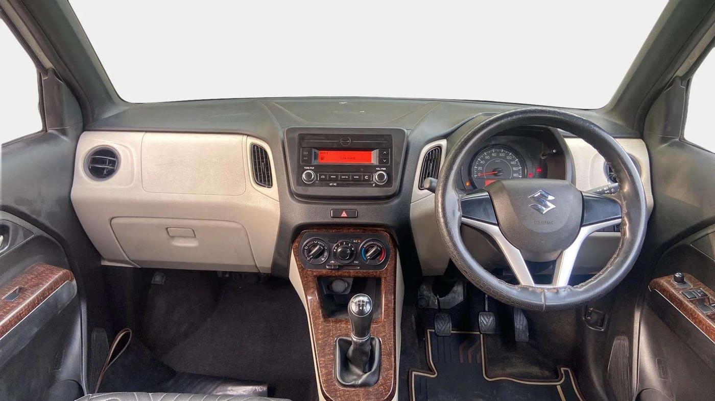 2019 Maruti New Wagon-R VXI 1.0, Petrol, Manual, 99,037 km, Dashboard