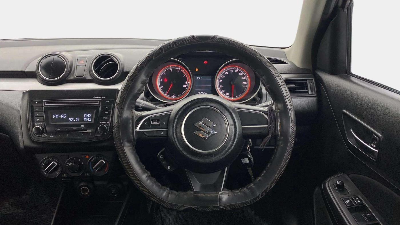 2019 Maruti Swift VXI, Petrol, Manual, 45,453 km, Steering Wheel Close Up