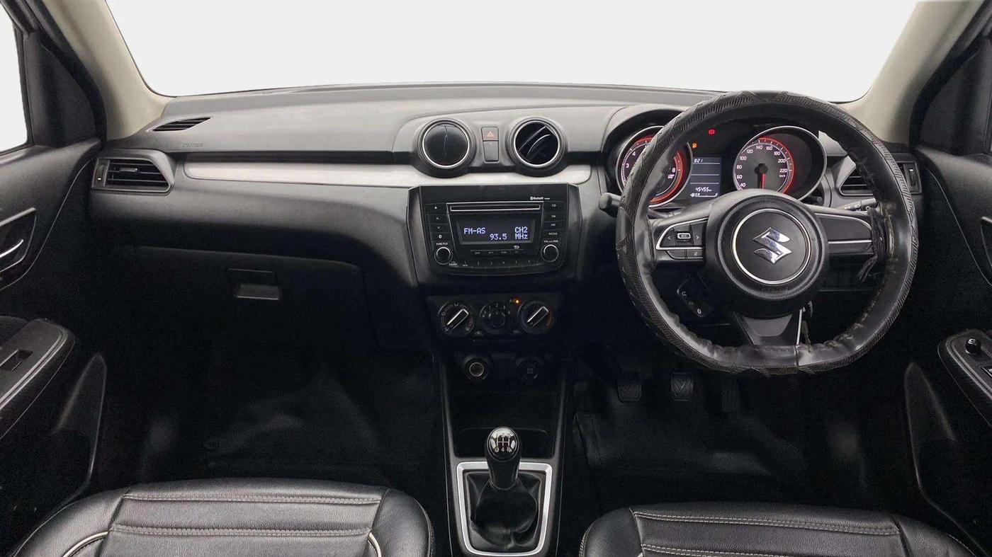 2019 Maruti Swift VXI, Petrol, Manual, 45,453 km, Dashboard
