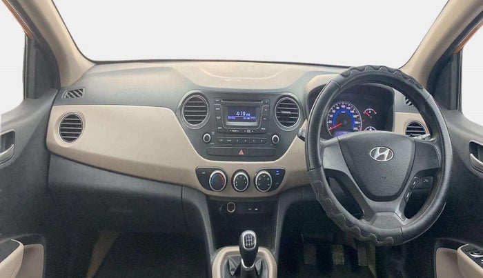 2013 Hyundai Grand i10 SPORTZ 1.2 KAPPA VTVT, Petrol, Manual, 85,695 km, Dashboard