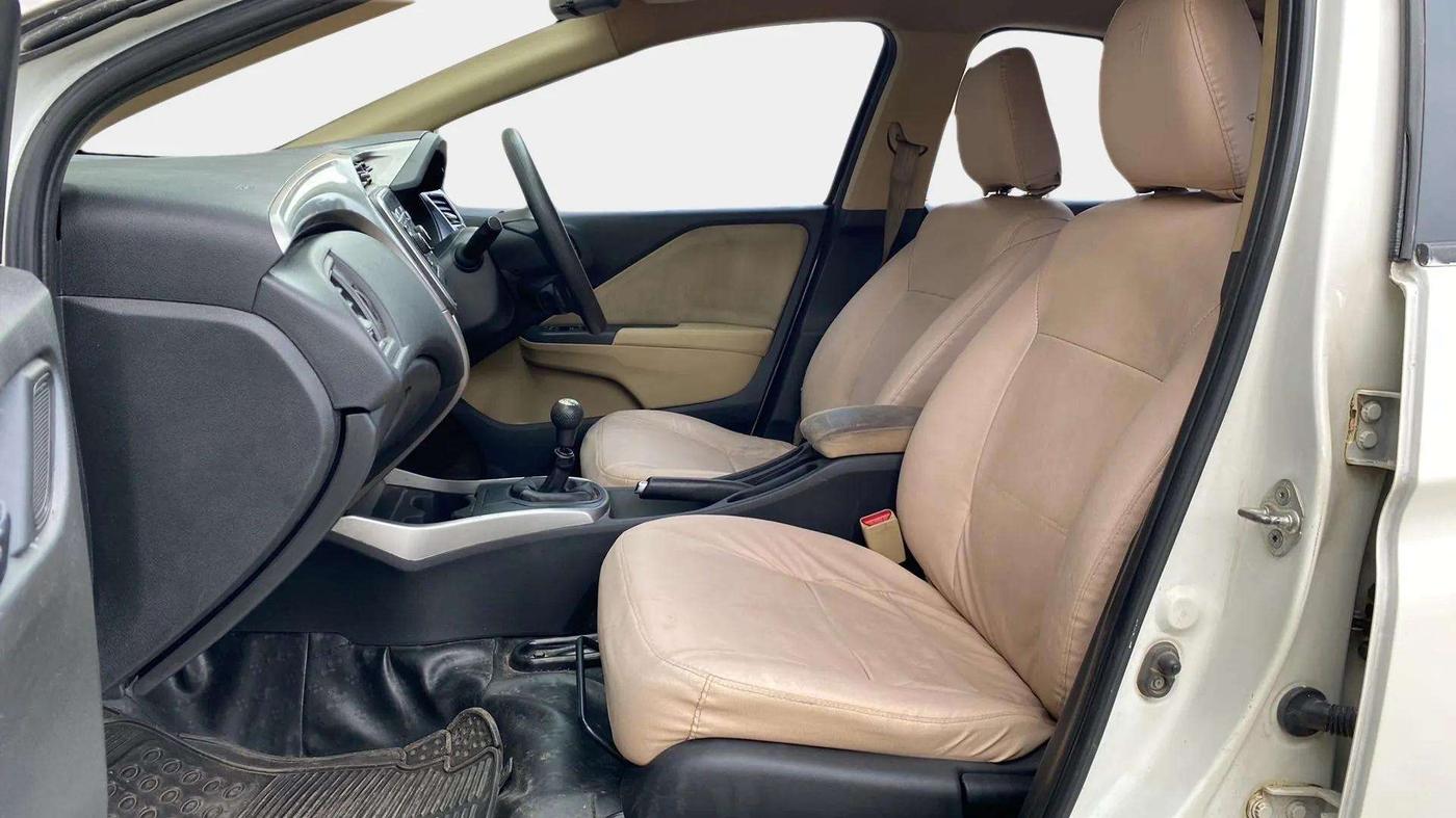 2018 Honda City 1.5L I-DTEC SV, Diesel, Manual, 80,664 km, Right Side Front Door Cabin