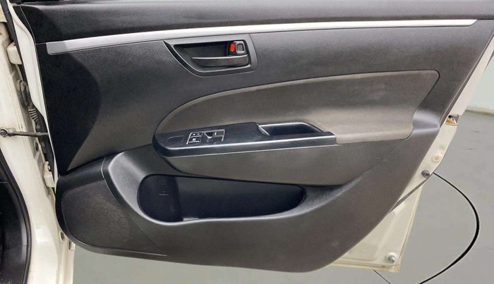 2016 Maruti Swift LXI (O), Petrol, Manual, 91,505 km, Driver Side Door Panels Control