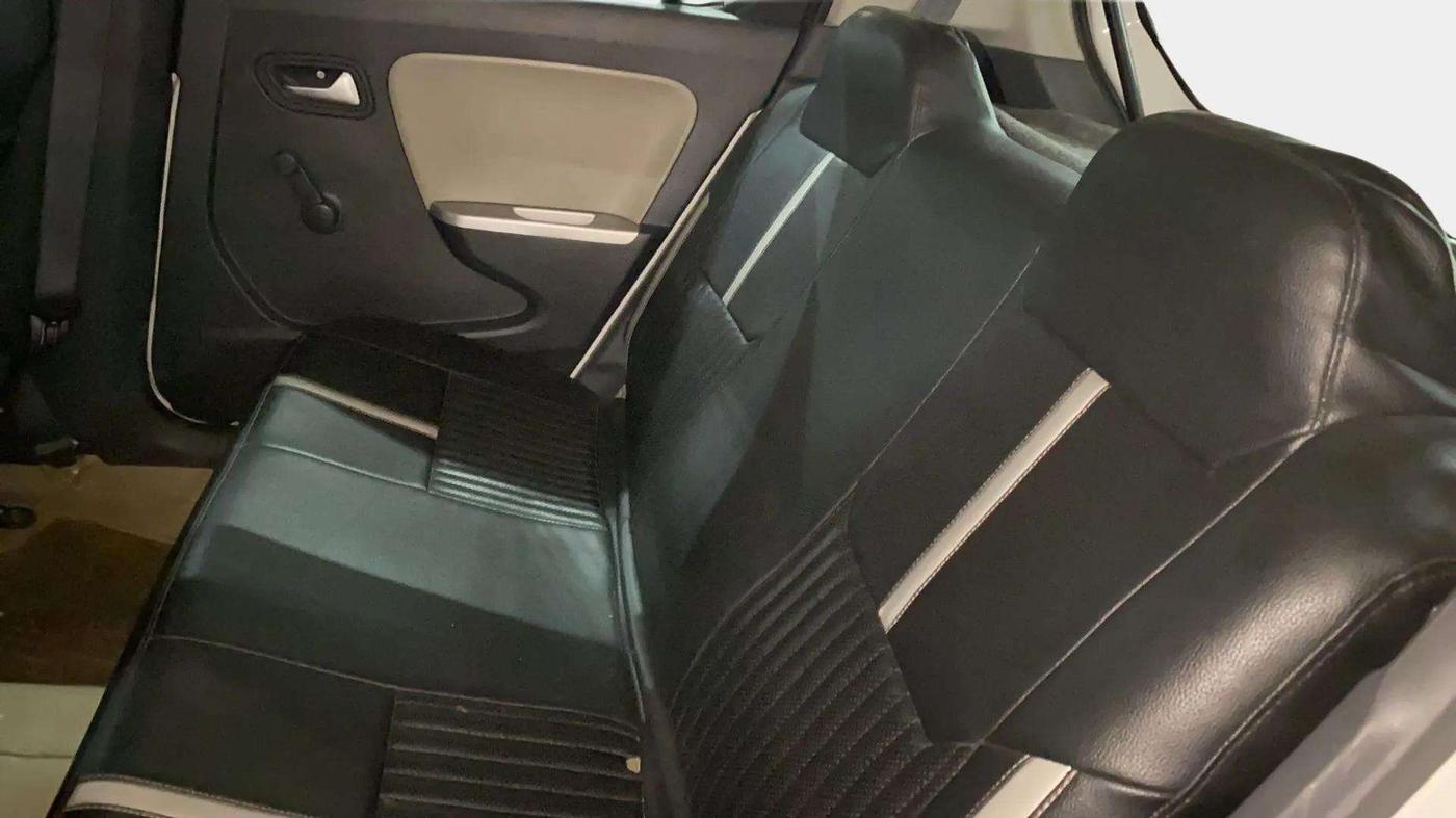 2017 Maruti Alto K10 VXI, CNG, Manual, 46,993 km, Right Side Rear Door Cabin