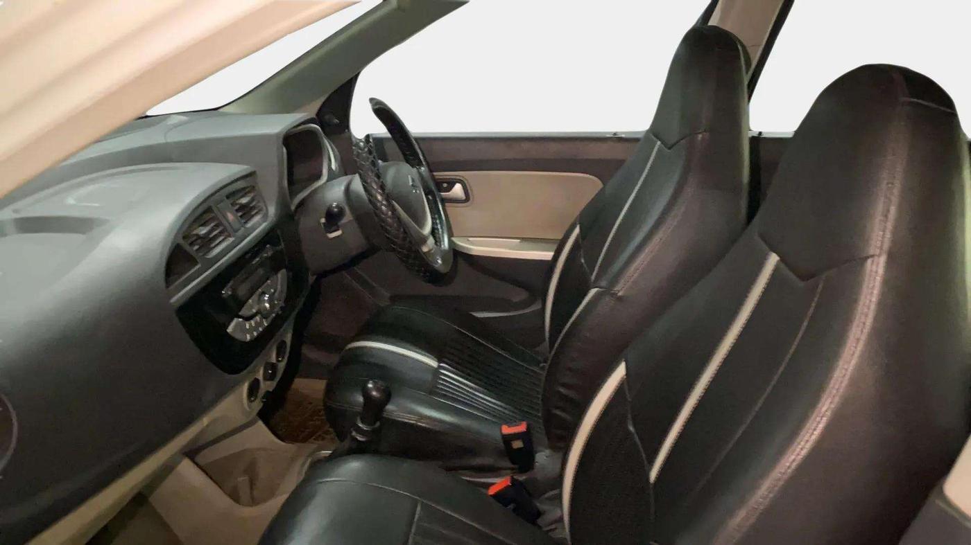 2017 Maruti Alto K10 VXI, CNG, Manual, 46,993 km, Right Side Front Door Cabin