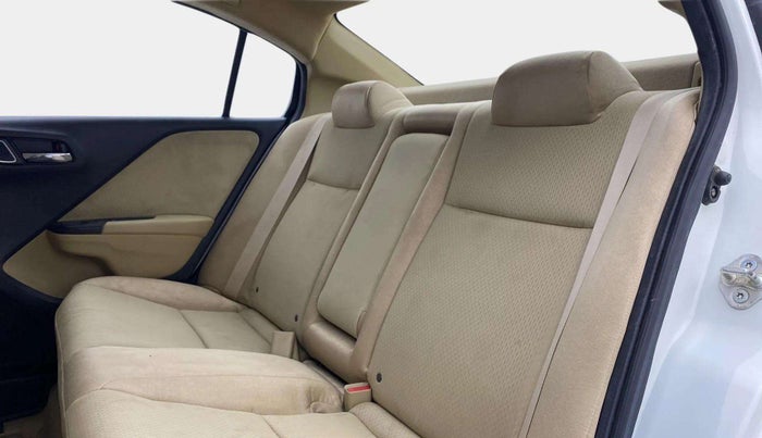 2017 Honda City 1.5L I-VTEC V MT, Petrol, Manual, 43,254 km, Right Side Rear Door Cabin