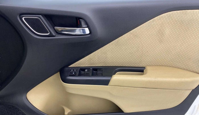 2017 Honda City 1.5L I-VTEC V MT, Petrol, Manual, 43,254 km, Driver Side Door Panels Control