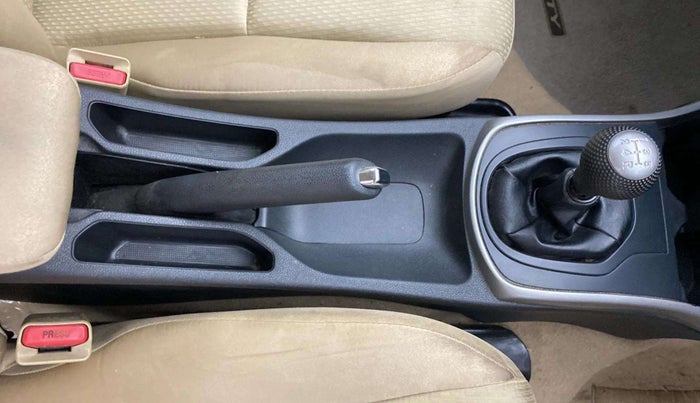 2017 Honda City 1.5L I-VTEC V MT, Petrol, Manual, 43,254 km, Gear Lever