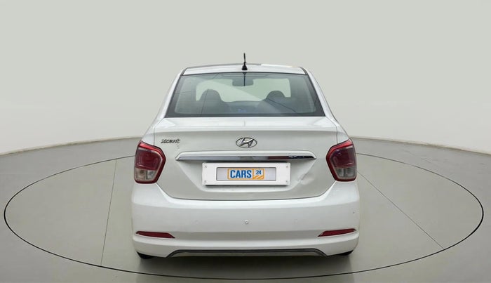 2017 Hyundai Xcent S 1.2, CNG, Manual, 1,26,480 km, Back/Rear