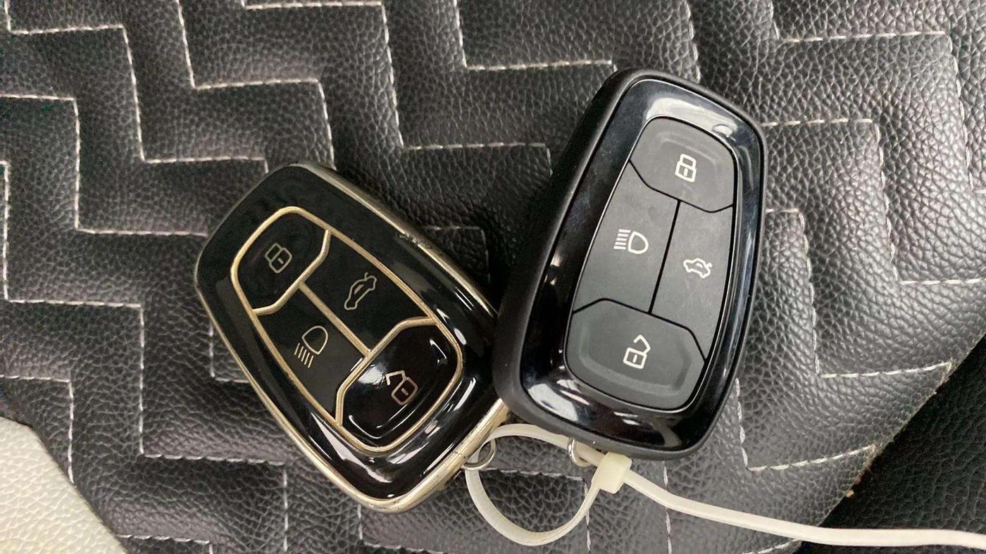 2022 Tata NEXON XZ PLUS PETROL, Petrol, Manual, 24,586 km, Key Close Up