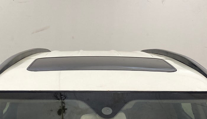 2018 Mahindra XUV500 W9 AT, Diesel, Automatic, 99,055 km, Moonroof/ Sunroof