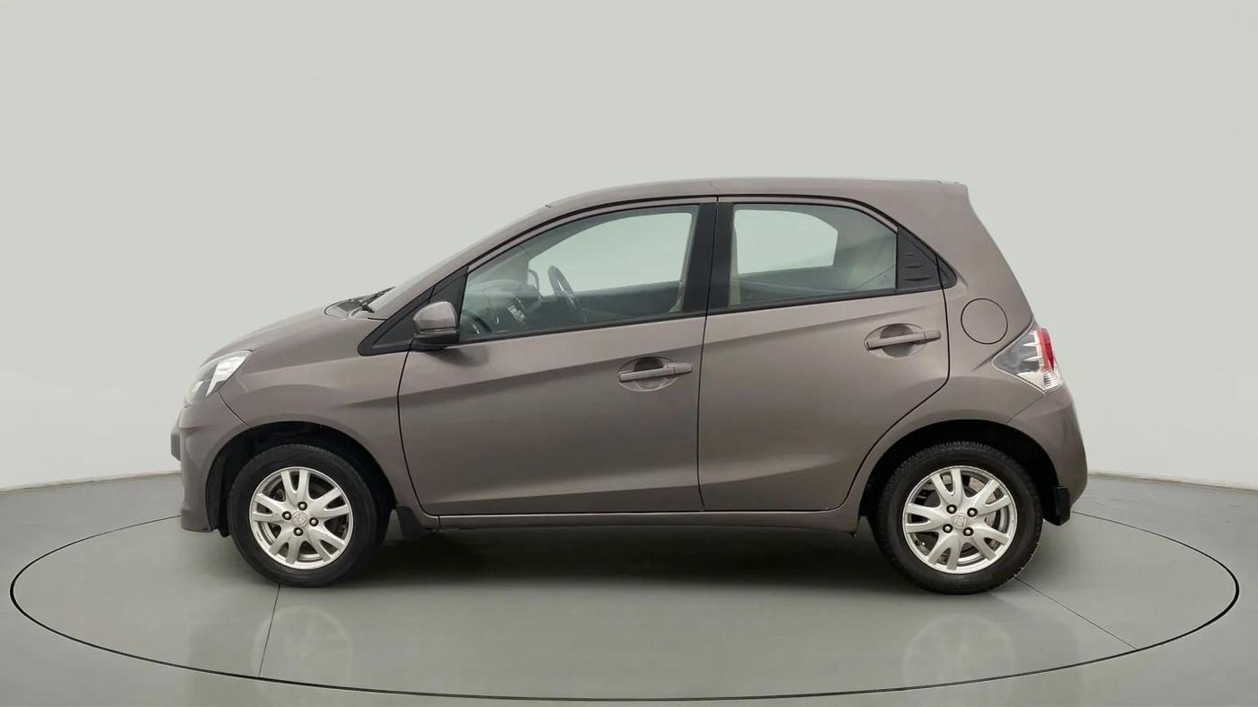 2015 Honda Brio VX AT, Petrol, Automatic, 61,989 km, Left Side