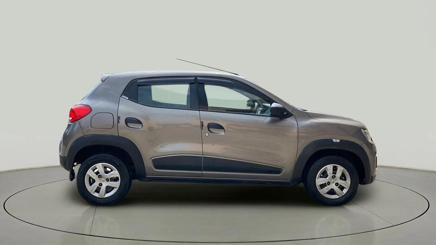 2016 Renault Kwid RXT 0.8, Petrol, Manual, 63,276 km, Right Side View