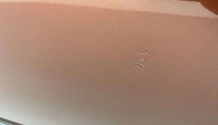 2019 Mahindra XUV500 W9, Diesel, Manual, 38,734 km, Driver-side door - Slightly dented