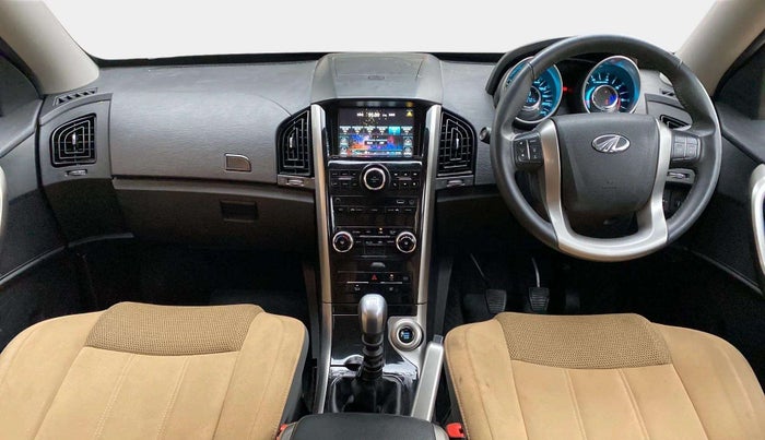 2019 Mahindra XUV500 W9, Diesel, Manual, 38,734 km, Dashboard