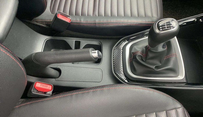 2022 KIA SONET GTX PLUS 1.0 IMT, Petrol, Manual, 22,019 km, Gear Lever