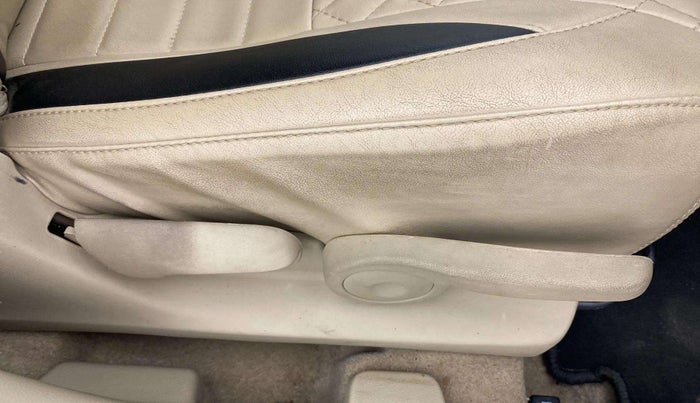 2018 Maruti Ciaz DELTA DIESEL 1.3, Diesel, Manual, 77,452 km, Driver Side Adjustment Panel