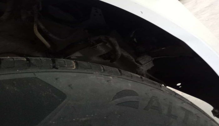 2022 Maruti Dzire ZXI, Petrol, Manual, 29,491 km, Right fender - Lining missing