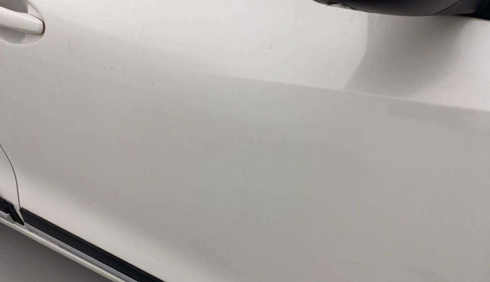 2022 Maruti Dzire ZXI, Petrol, Manual, 29,491 km, Driver-side door - Slightly dented