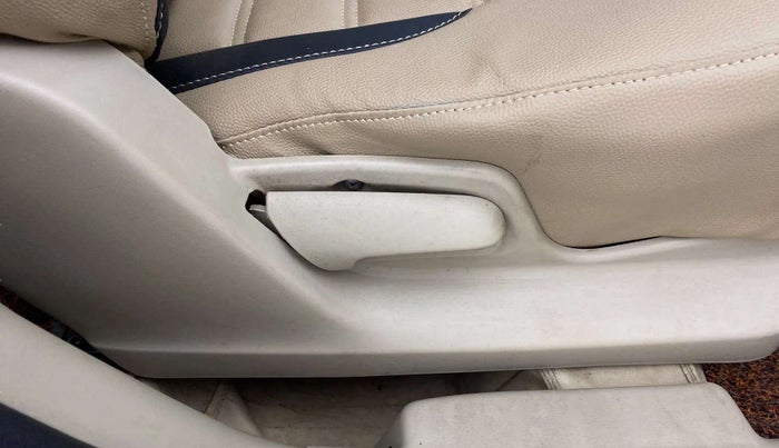 2015 Maruti Swift Dzire VDI, Diesel, Manual, 99,695 km, Driver Side Adjustment Panel