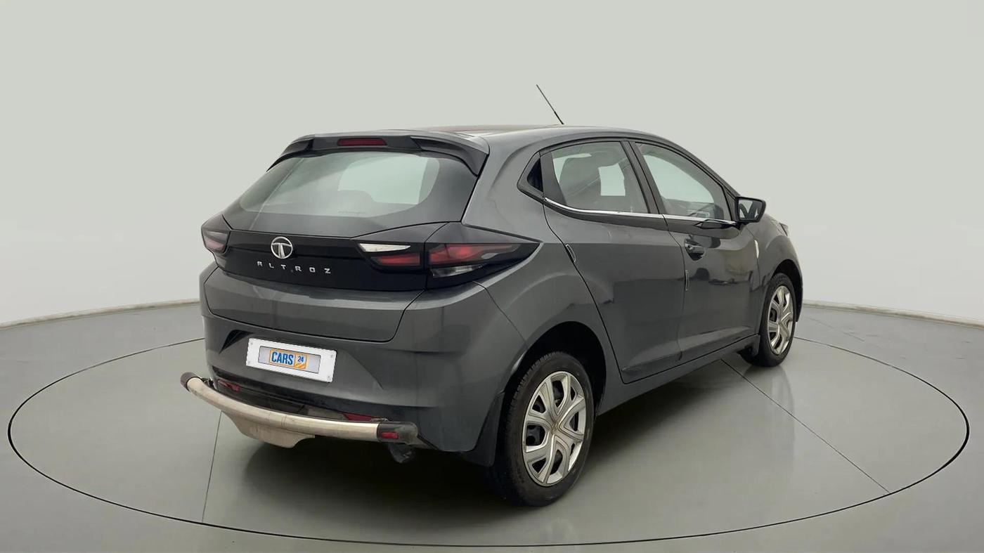 2021 Tata ALTROZ XT PETROL, Petrol, Manual, 30,516 km, Right Back Diagonal