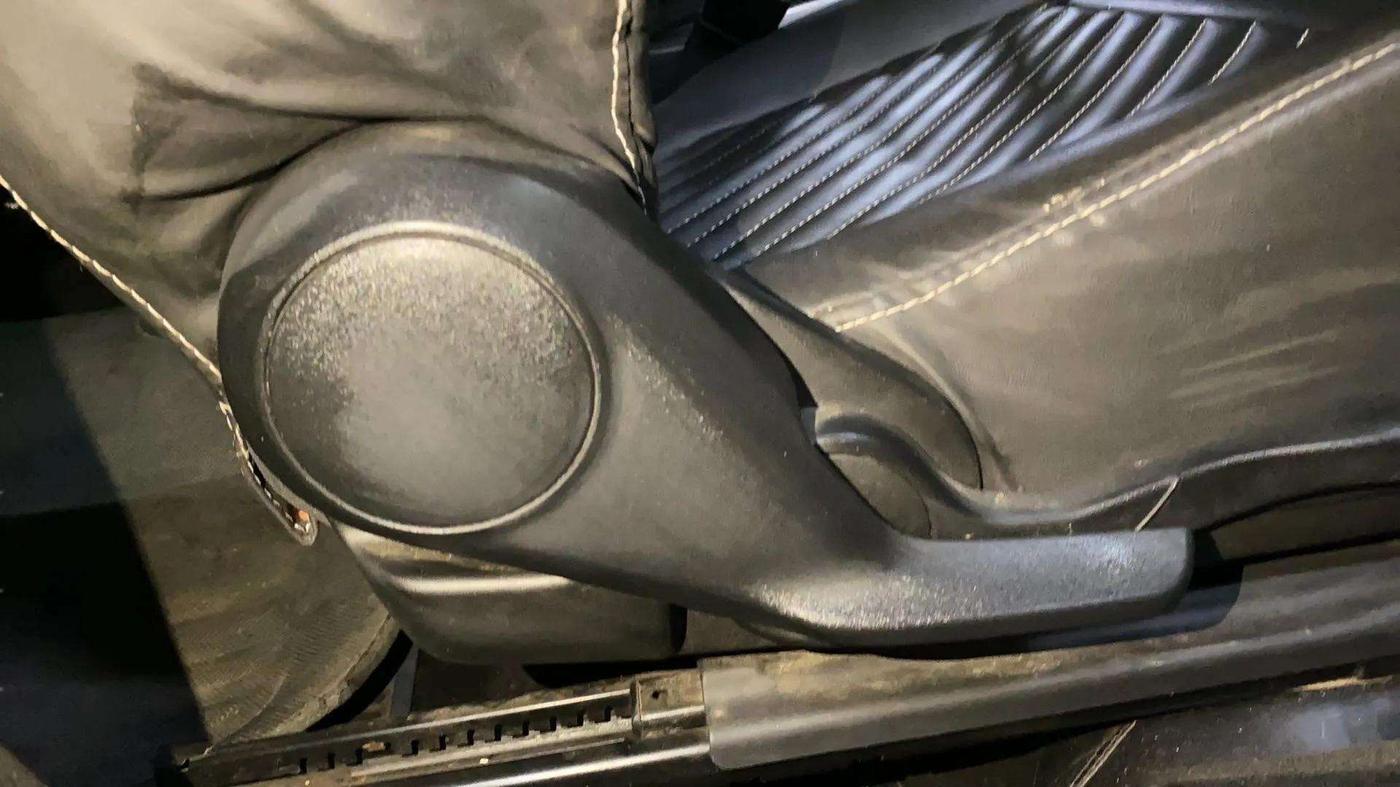 2020 Maruti Baleno ZETA PETROL 1.2, Petrol, Manual, 75,970 km, Driver Side Adjustment Panel
