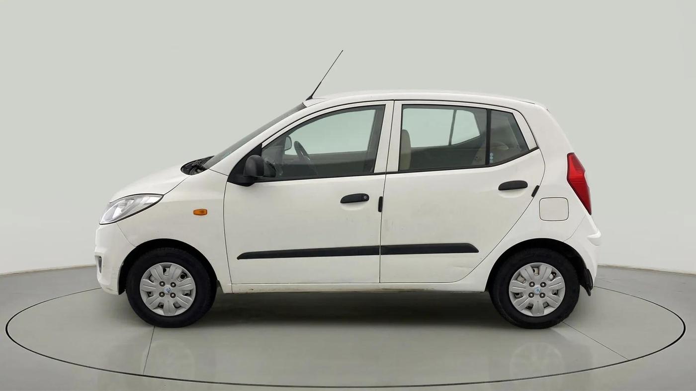 2013 Hyundai i10 MAGNA 1.1, Petrol, Manual, 46,490 km, Left Side