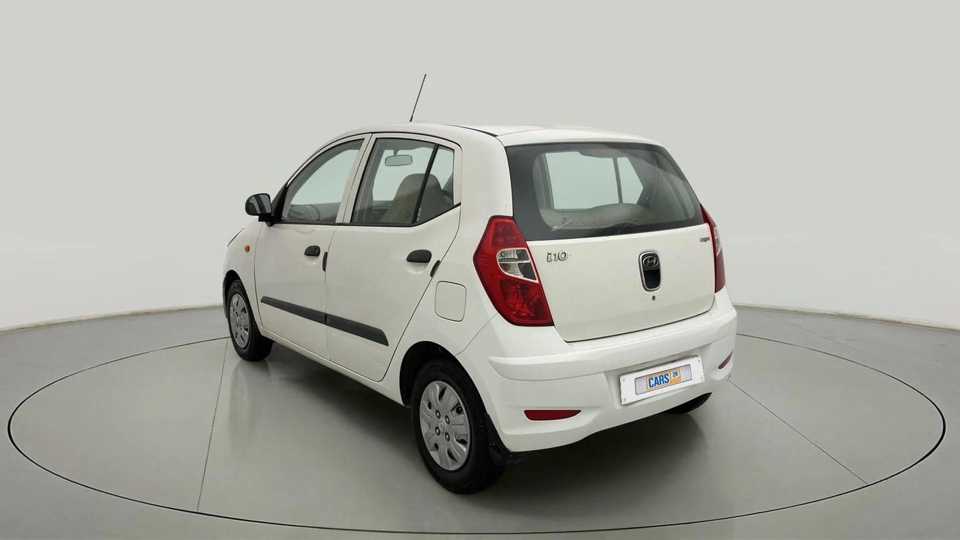 2013 Hyundai i10 MAGNA 1.1, Petrol, Manual, 46,490 km, Left Back Diagonal