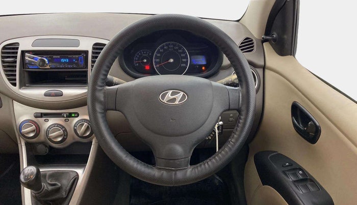 2013 Hyundai i10 MAGNA 1.1, Petrol, Manual, 46,490 km, Steering Wheel Close Up