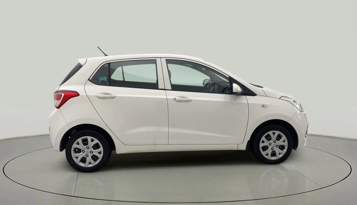 2016 Hyundai Grand i10 MAGNA 1.2 KAPPA VTVT, Petrol, Manual, 53,723 km, Right Side View