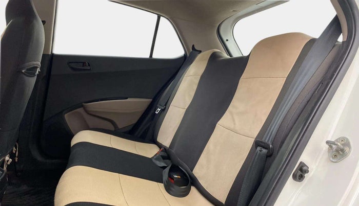 2016 Hyundai Grand i10 MAGNA 1.2 KAPPA VTVT, Petrol, Manual, 53,723 km, Right Side Rear Door Cabin