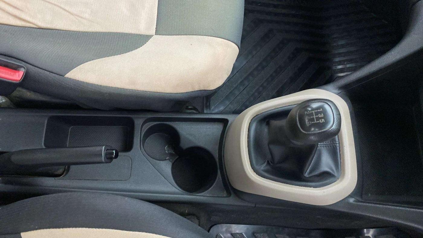 2016 Hyundai Grand i10 MAGNA 1.2 KAPPA VTVT, Petrol, Manual, 53,723 km, Gear Lever