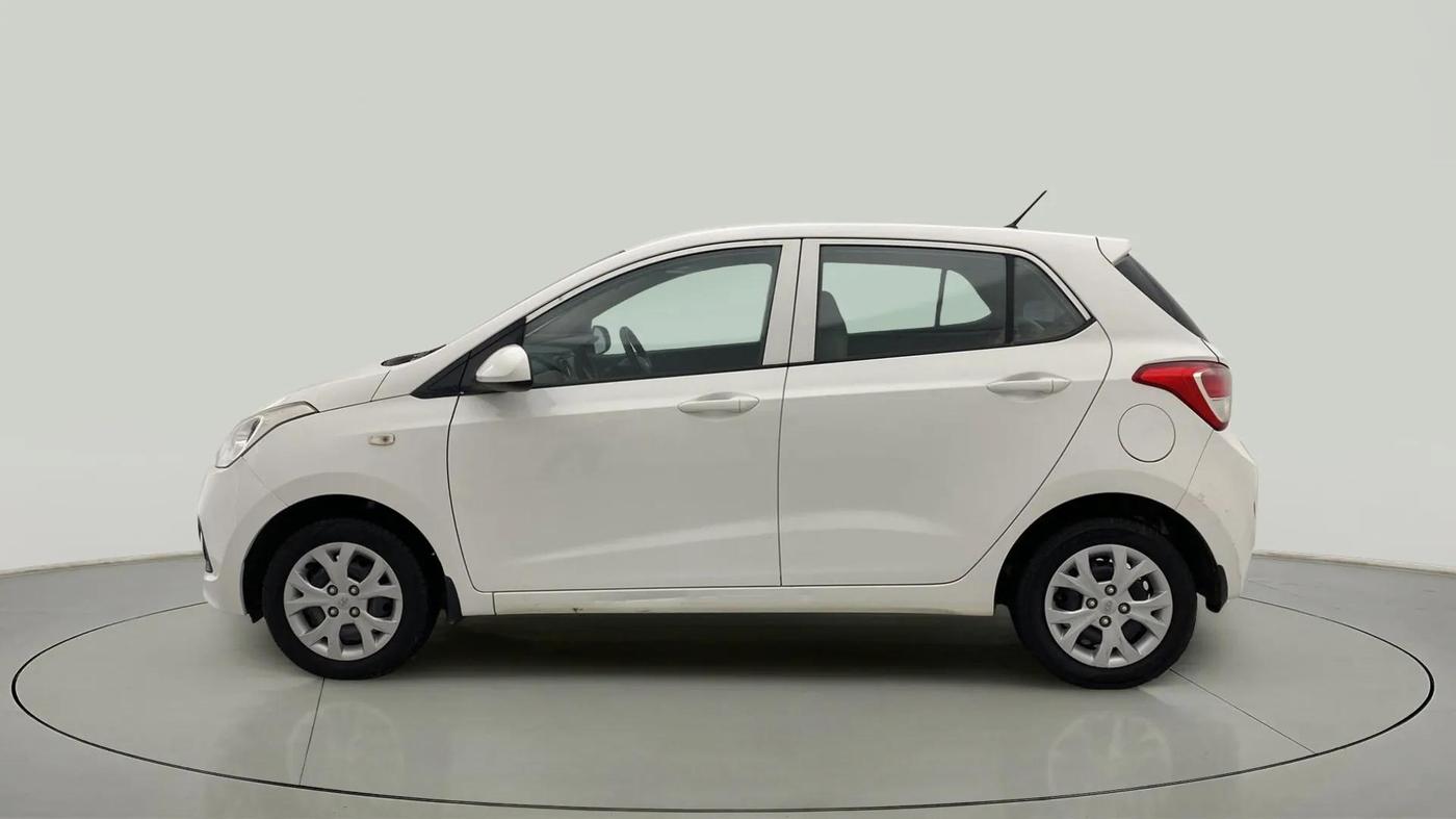 2016 Hyundai Grand i10 MAGNA 1.2 KAPPA VTVT, Petrol, Manual, 53,723 km, Left Side