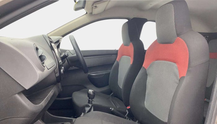 2017 Renault Kwid RXT 1.0, Petrol, Manual, 30,160 km, Right Side Front Door Cabin