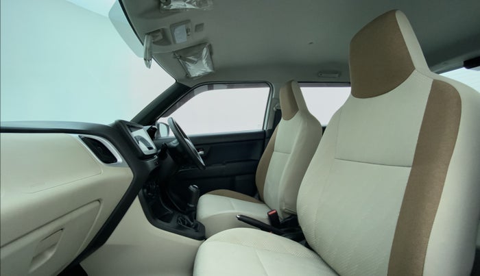 2019 Maruti New Wagon-R ZXI 1.2 old, Petrol, Manual, 20,705 km, Right Side Front Door Cabin