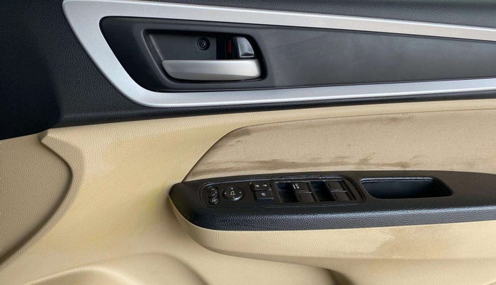 2023 Honda Amaze 1.2L I-VTEC VX CVT, Petrol, Automatic, 7,428 km, Driver Side Door Panels Control