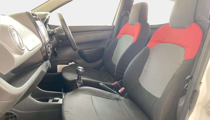 2018 Renault Kwid RXT 0.8 (O), Petrol, Manual, 75,279 km, Right Side Front Door Cabin