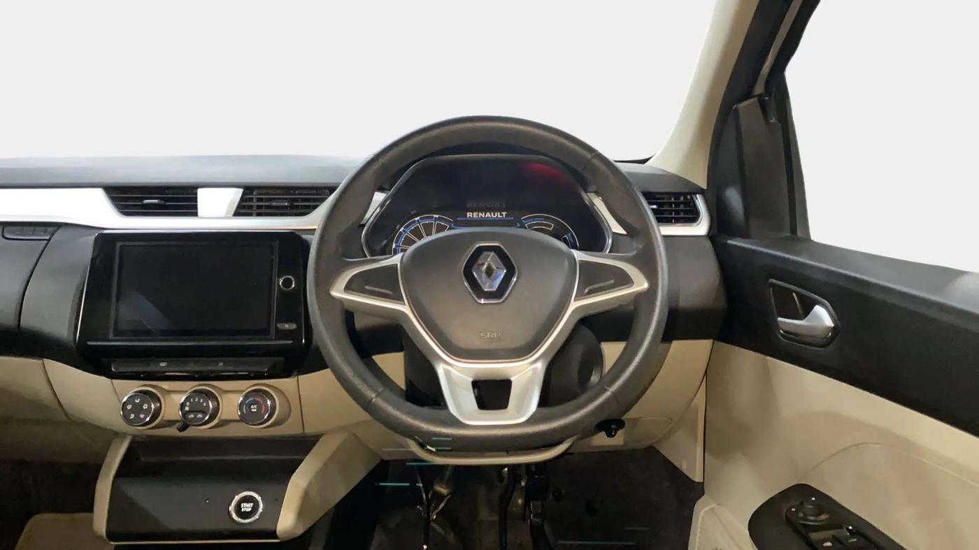 2020 Renault TRIBER RXZ, Petrol, Manual, 38,354 km, Steering Wheel Close Up