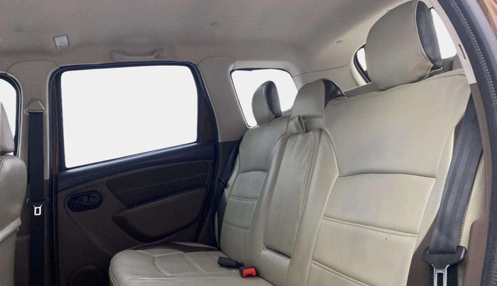 2016 Renault Duster 110 PS RXL 4X2 AMT, Diesel, Automatic, 47,762 km, Right Side Rear Door Cabin