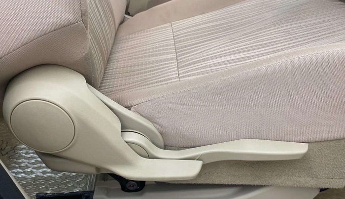 2020 Maruti Dzire VXI AMT, Petrol, Automatic, 17,099 km, Driver Side Adjustment Panel