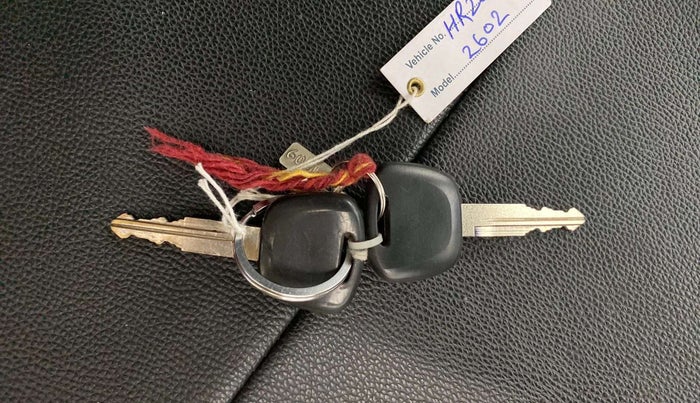 2019 Maruti Eeco 7 STR, CNG, Manual, 20,811 km, Key Close Up