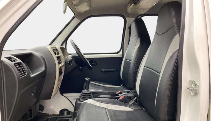 2019 Maruti Eeco 7 STR, CNG, Manual, 20,811 km, Right Side Front Door Cabin