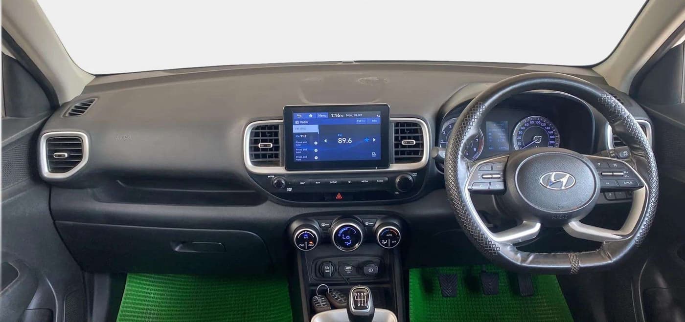 2020 Hyundai VENUE SX 1.0 (O) TURBO, Petrol, Manual, 47,402 km, Dashboard
