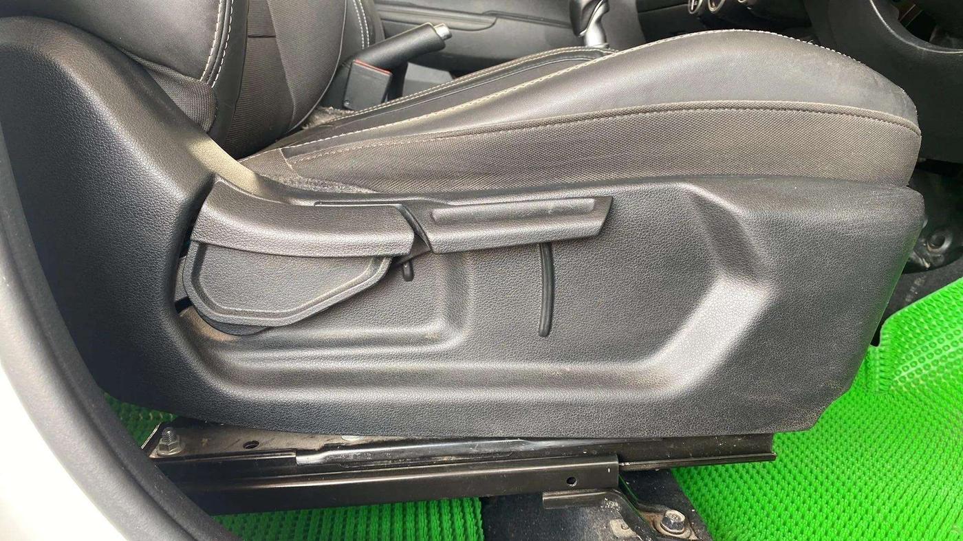 2020 Hyundai VENUE SX 1.0 (O) TURBO, Petrol, Manual, 47,402 km, Driver Side Adjustment Panel
