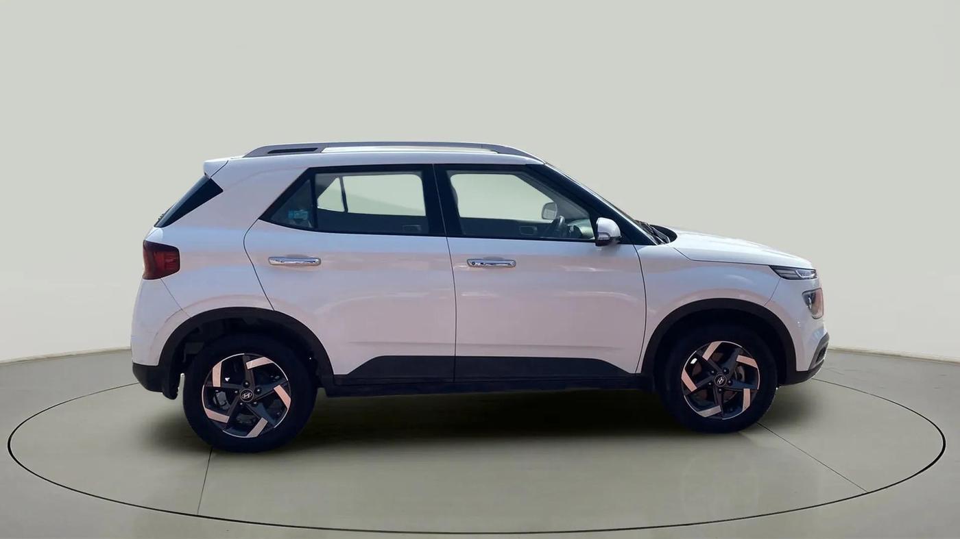 2020 Hyundai VENUE SX 1.0 (O) TURBO, Petrol, Manual, 47,402 km, Right Side View