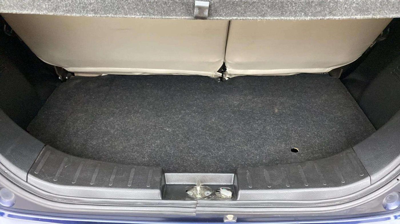 2018 Maruti Wagon R 1.0 VXI AMT, Petrol, Automatic, 39,146 km, Boot Inside