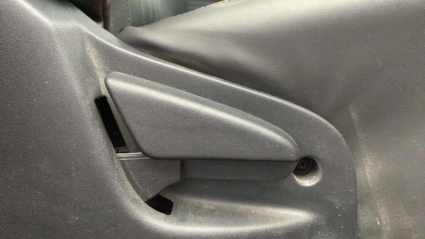 2019 Datsun Go T, Petrol, Manual, 18,510 km, Driver Side Adjustment Panel