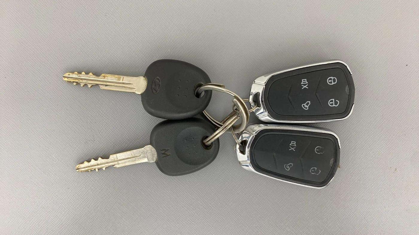 2020 Hyundai NEW SANTRO MAGNA 1.1 CORPORATE EDITION, Petrol, Manual, 31,573 km, Key Close Up